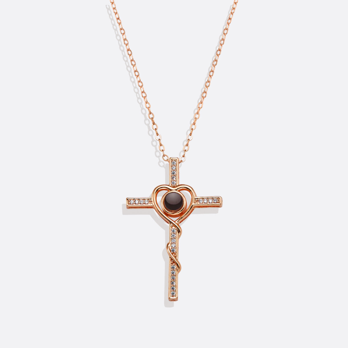 Collana di foto con cuore e croce