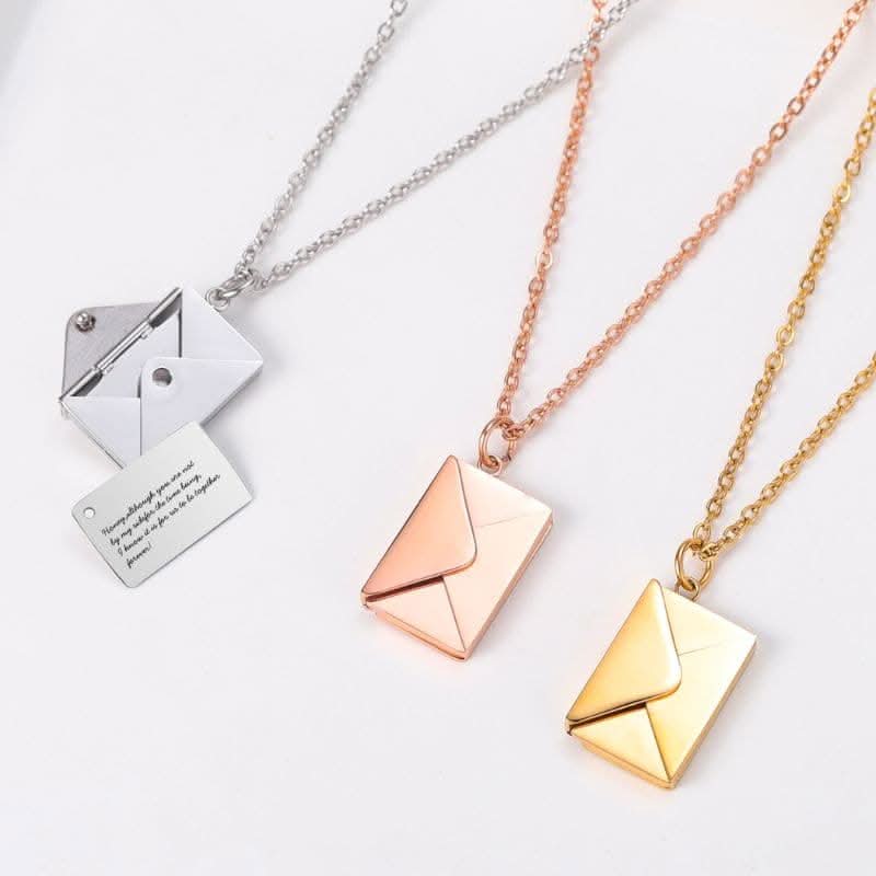 Collana con lettera personalizzata