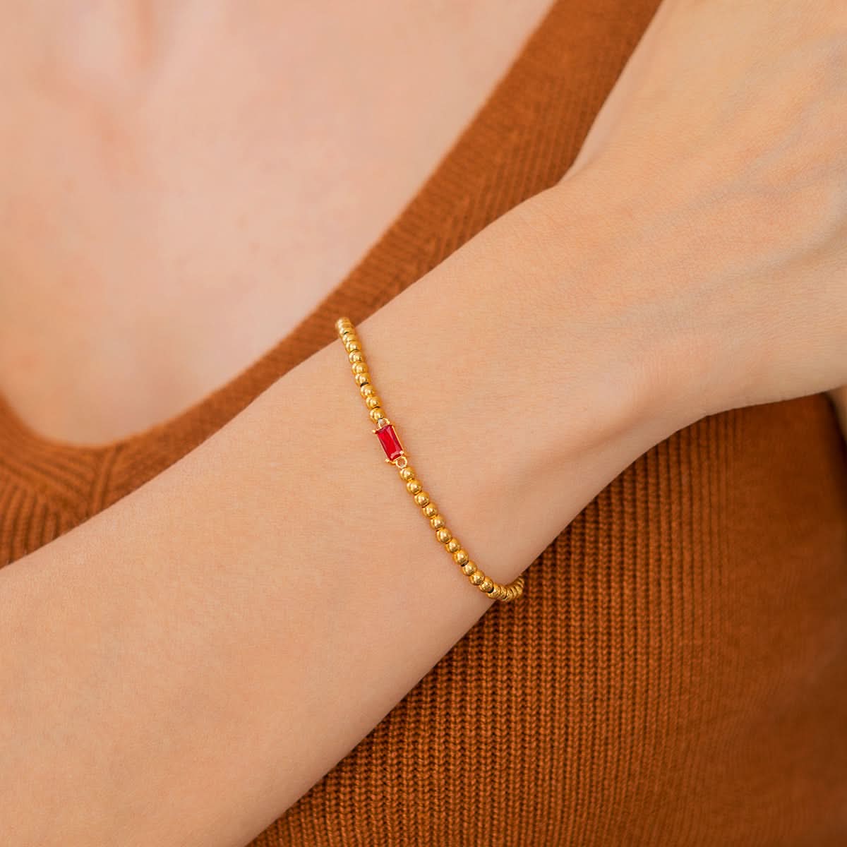Bracciale con pietre di nascita in oro