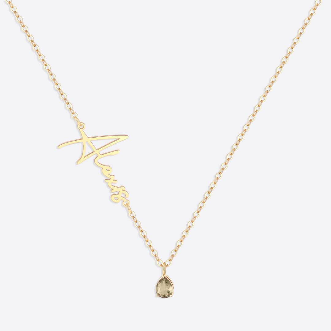 Collana con nome in pietra portafortuna fatta a mano